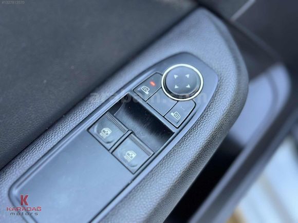 2021 DÜŞÜK KM BENZİN OTOMATİK CLIO DOUBLE EKRAN GERİ GÖRÜŞ