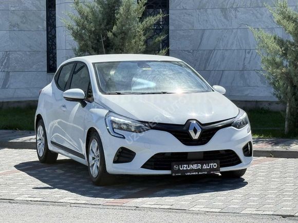 UZUNER AUTO'DAN 2022 CLIO OTOMATİK 176 bin km