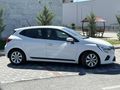 UZUNER AUTO'DAN 2022 CLIO OTOMATİK 176 bin km