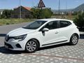 UZUNER AUTO'DAN 2022 CLIO OTOMATİK 176 bin km