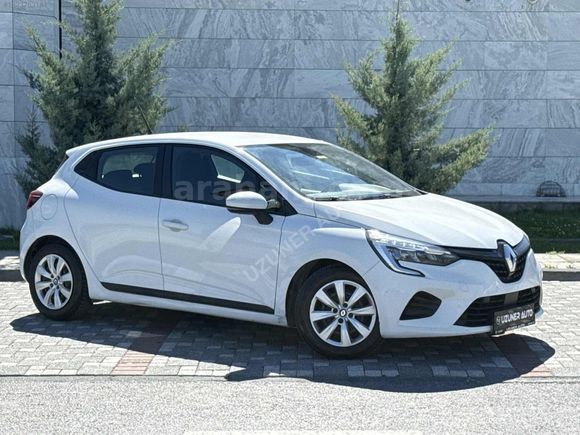 UZUNER AUTO'DAN 2022 CLIO OTOMATİK 176 bin km