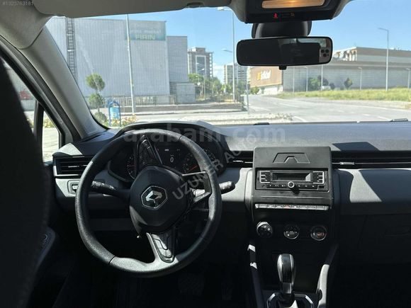 UZUNER AUTO'DAN 2022 CLIO OTOMATİK 176 bin km