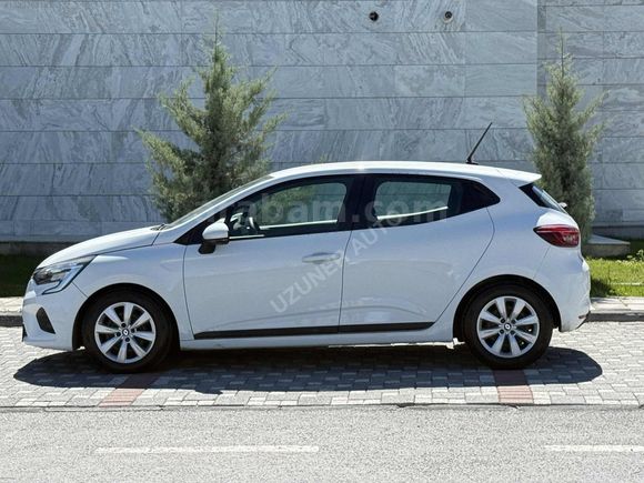 UZUNER AUTO'DAN 2022 CLIO OTOMATİK 176 bin km
