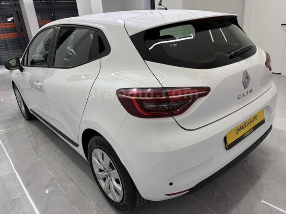 HATASIZ 2022 MODEL RENAULT CLİO 1.0 TCE JOY OTOMATİK