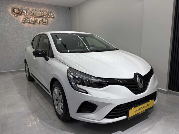HATASIZ 2022 MODEL RENAULT CLİO 1.0 TCE JOY OTOMATİK