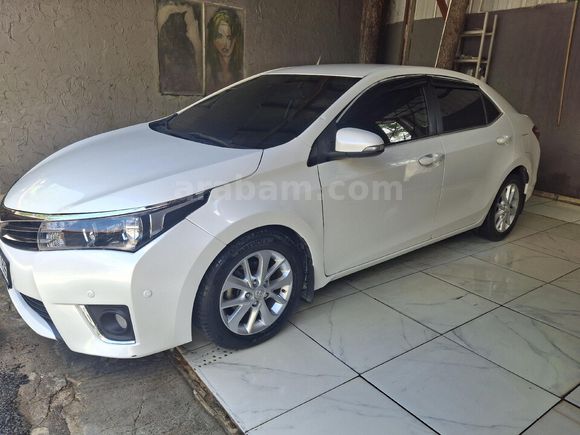 Sahibinden Toyota Corolla 1.4 D-4D Premium 2013 Model