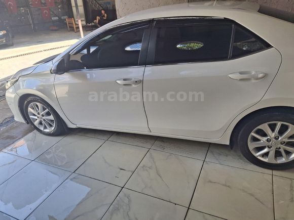 Sahibinden Toyota Corolla 1.4 D-4D Premium 2013 Model
