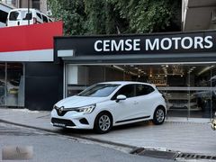 CEMSE MOTORS 2022 RENAULT CLİO 1.0 TCE JOY HATASIZ TESLA EKRAN