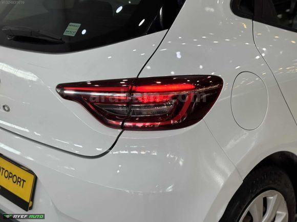 2021 CLİO 1.0 TCE JOY X-TRONİC GERİ GÖRÜŞ SERVİS BAKIMLI