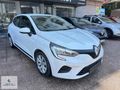 FERİTOĞLU-2022 RENAULT CLİO 5 TESLA EKRANLI SERVİS BAKIMLI