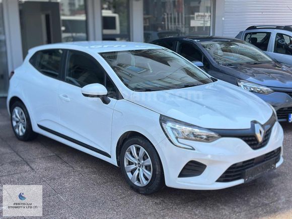 FERİTOĞLU-2022 RENAULT CLİO 5 TESLA EKRANLI SERVİS BAKIMLI
