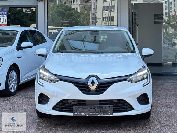 FERİTOĞLU-2022 RENAULT CLİO 5 TESLA EKRANLI SERVİS BAKIMLI