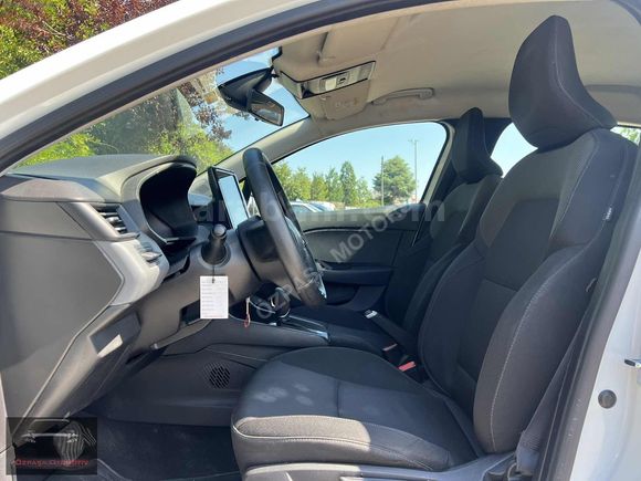 2021 Renault Clio 1.0 Tce Joy Otomatik Tesla Ekran