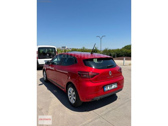 İlk sahibinden 33 bin km Otomatik vites clio