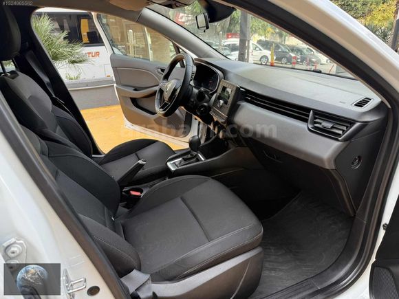 2023 RENAULT CLİO TRAMERSİZ FULL SERVİS BAKIML KREDİ İMK