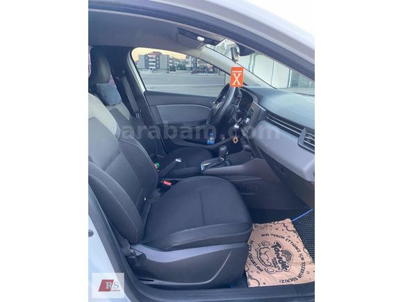 RS GARAGE'DAN DEĞİŞENSİZ 1.0 TCE OTOMATİK CLİO