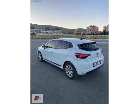 RS GARAGE'DAN DEĞİŞENSİZ 1.0 TCE OTOMATİK CLİO