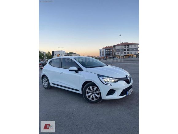 RS GARAGE'DAN DEĞİŞENSİZ 1.0 TCE OTOMATİK CLİO