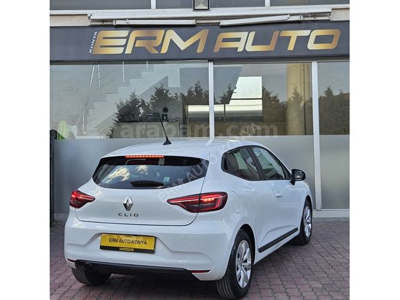 2021 CLIO5! OTAMATİK! HATASIZ! BOYASIZ! TESLA EKRANLI!