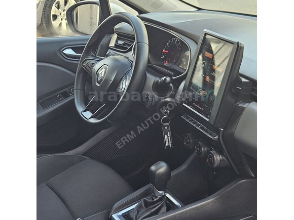 2021 CLIO5! OTAMATİK! HATASIZ! BOYASIZ! TESLA EKRANLI!