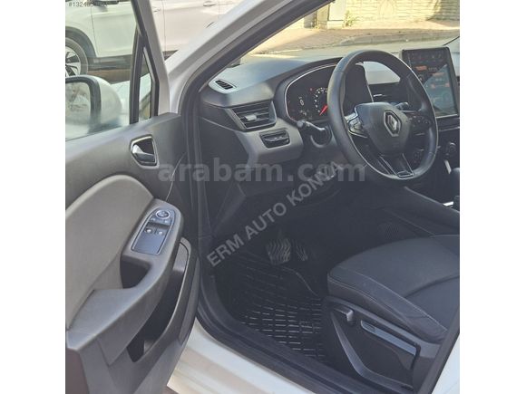2021 CLIO5! OTAMATİK! HATASIZ! BOYASIZ! TESLA EKRANLI!