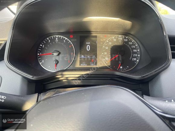 ÜLKE MOTORS | Renault Clio 38.000 km