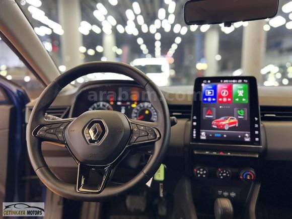 2022 CLİO 1.0TCE 90 HP LASMAN RENK TESLA EKRAN