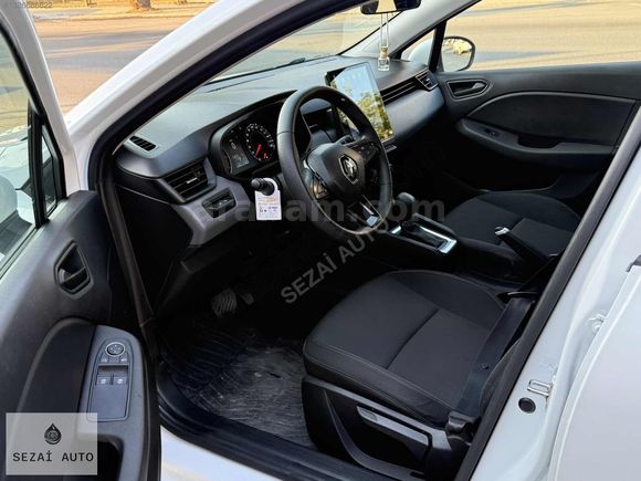 SEZAİ AUTO'DAN 2021 CLİO 1.0 TCE OTOMATİK TESLA EKRANLI