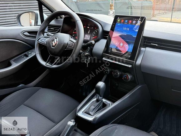 SEZAİ AUTO'DAN 2021 CLİO 1.0 TCE OTOMATİK TESLA EKRANLI