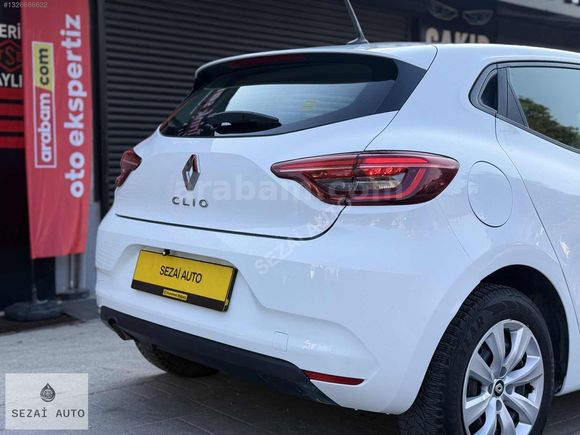 SEZAİ AUTO'DAN 2021 CLİO 1.0 TCE OTOMATİK TESLA EKRANLI