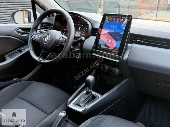 SEZAİ AUTO'DAN 2021 CLİO 1.0 TCE OTOMATİK TESLA EKRANLI