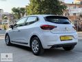 SEZAİ AUTO'DAN 2021 CLİO 1.0 TCE OTOMATİK TESLA EKRANLI