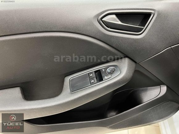 HATASIZ BOYASIZ 2022 MODEL RENAULT CLİO TESLA EKRAN GERİ GÖRÜŞ