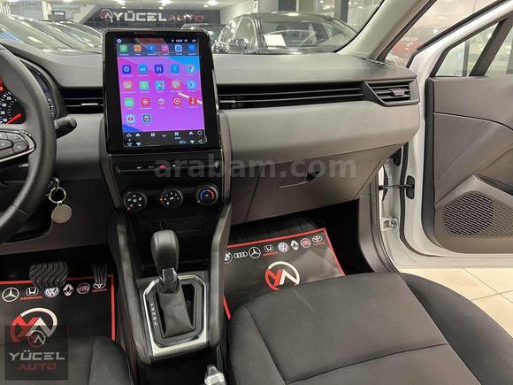 HATASIZ BOYASIZ 2022 MODEL RENAULT CLİO TESLA EKRAN GERİ GÖRÜŞ