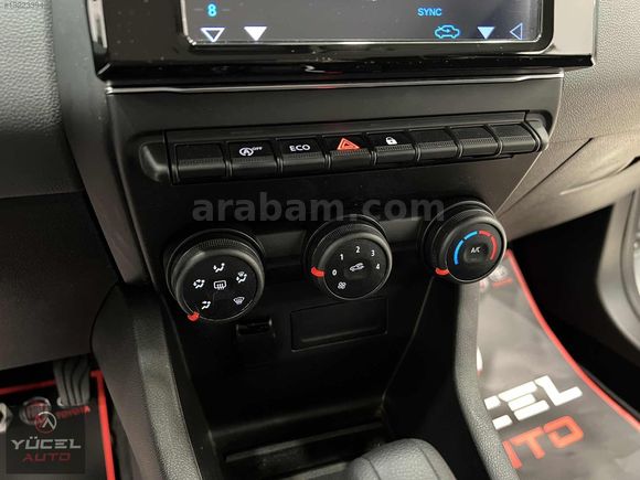 HATASIZ BOYASIZ 2022 MODEL RENAULT CLİO TESLA EKRAN GERİ GÖRÜŞ