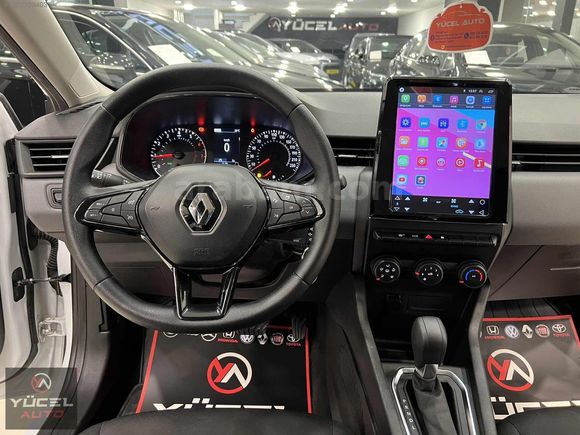 HATASIZ BOYASIZ 2022 MODEL RENAULT CLİO TESLA EKRAN GERİ GÖRÜŞ
