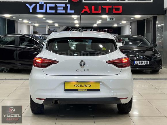 HATASIZ BOYASIZ 2022 MODEL RENAULT CLİO TESLA EKRAN GERİ GÖRÜŞ