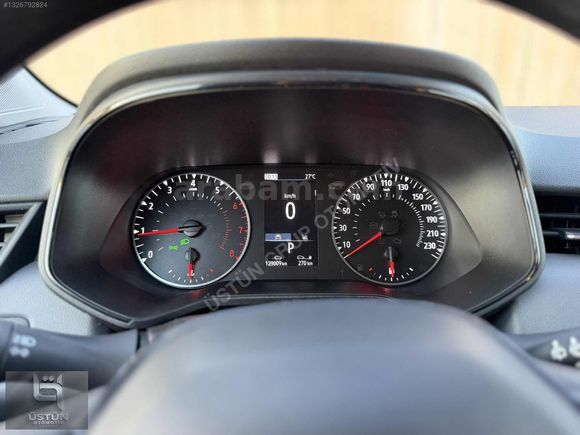 2022 MODEL 1.0 TCE BENZİN OTOMATİK CLİO