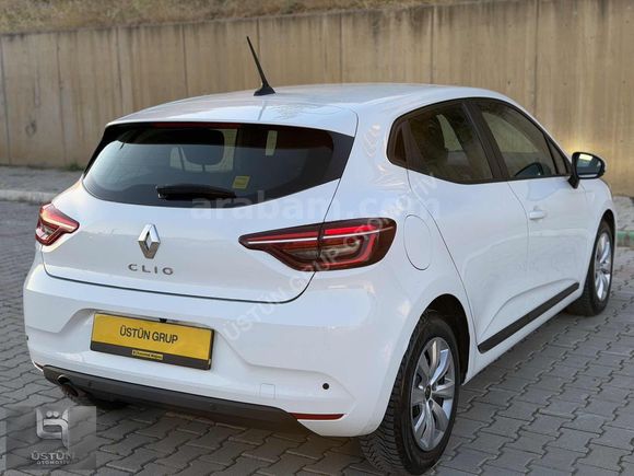 2022 MODEL 1.0 TCE BENZİN OTOMATİK CLİO