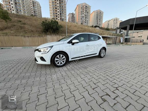 2022 MODEL 1.0 TCE BENZİN OTOMATİK CLİO