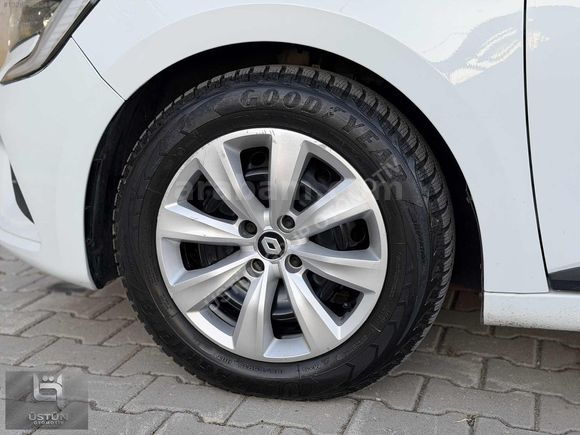 2022 MODEL 1.0 TCE BENZİN OTOMATİK CLİO