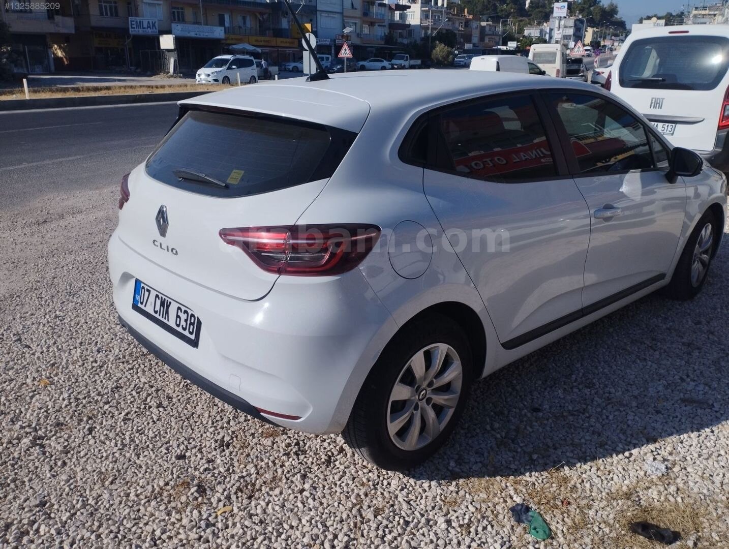 Galeriden Renault Clio 1.0 TCe Joy 2022 Model Antalya 133.000 km Beyaz 5
