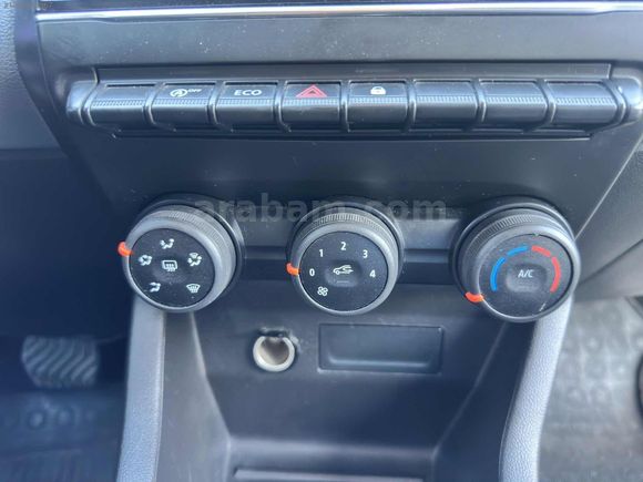 ! HATASIZ CLİO 1.0 TCE JOY X-TRONİC 59.600 KM'DE !