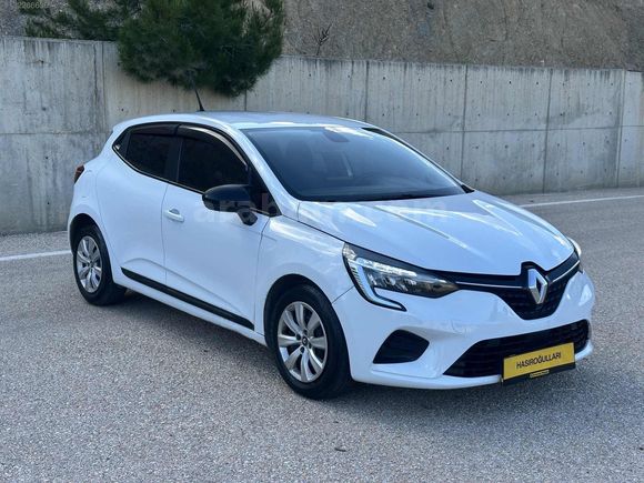 ! HATASIZ CLİO 1.0 TCE JOY X-TRONİC 59.600 KM'DE !