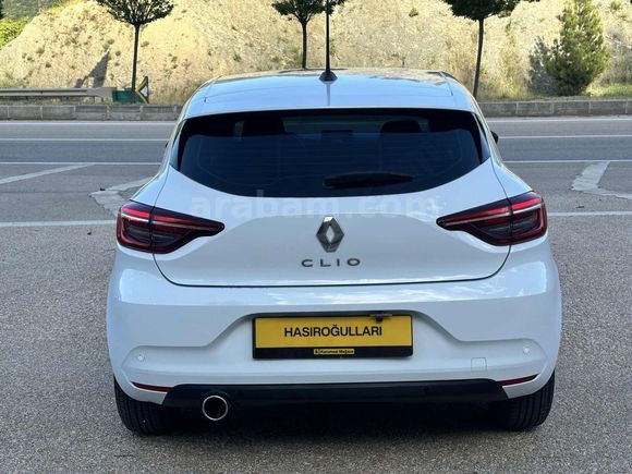 ! HATASIZ CLİO 1.0 TCE JOY X-TRONİC 59.600 KM'DE !