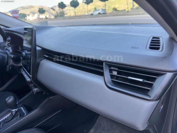 ! HATASIZ CLİO 1.0 TCE JOY X-TRONİC 59.600 KM'DE !