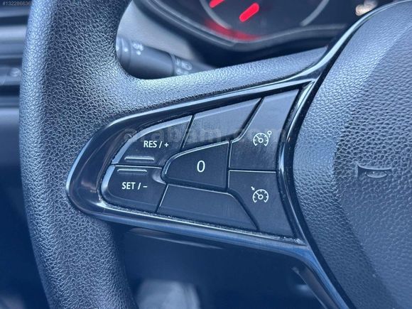 ! HATASIZ CLİO 1.0 TCE JOY X-TRONİC 59.600 KM'DE !