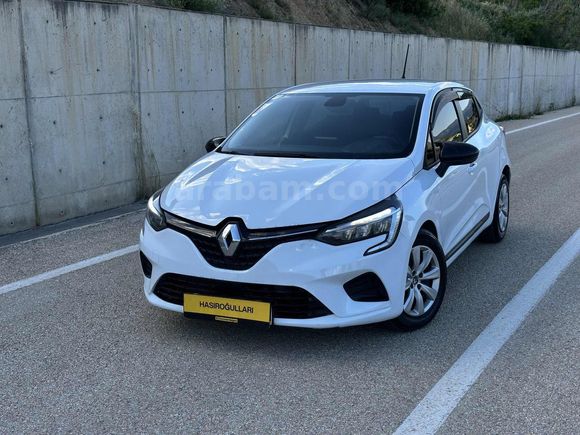 ! HATASIZ CLİO 1.0 TCE JOY X-TRONİC 59.600 KM'DE !