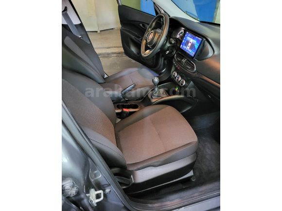 Sahibinden Fiat Egea 1.4 Fire Easy 2021 Model  Füme