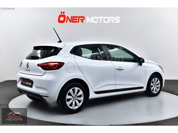 ÖNER MOTORS'DAN 360 BİN PEŞİN 2023 RENAULT CLİO